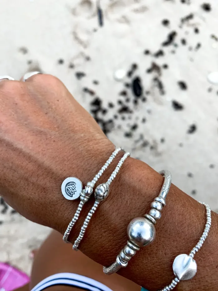 Minimals Lotus Bracelet - Image 2