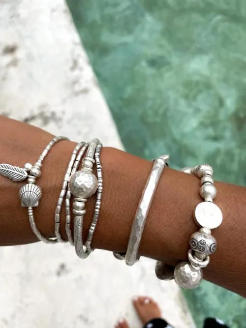 ocean inspired silver jewellery. Pure silver wrap bracelet with clam shell for a beach vibes look- water safe for everyday wear. 3 styles in 1
