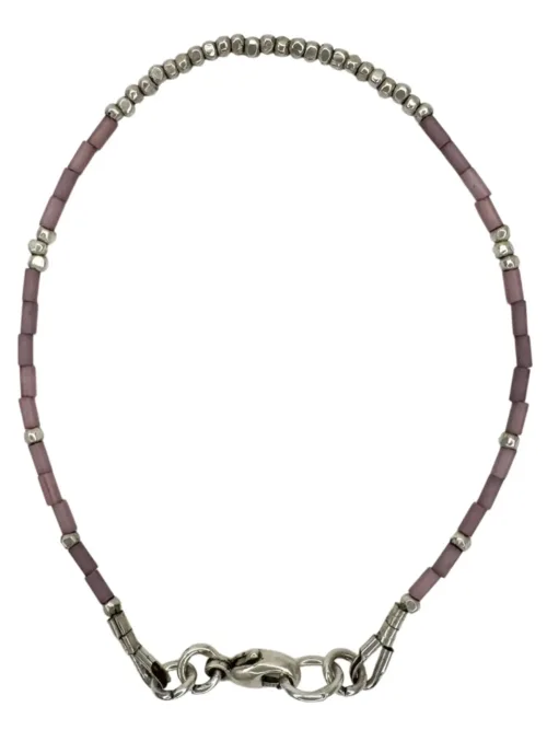 dusty pink seed bead bracelet. a dainty minimal style bracelet combined with pure silver