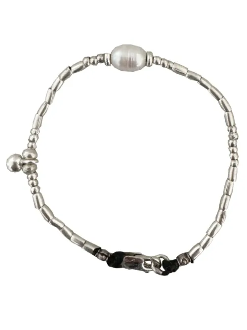 Handmade pure silver bracelet featuring freshwater pearl – ocean safe jewellery for everyday wear