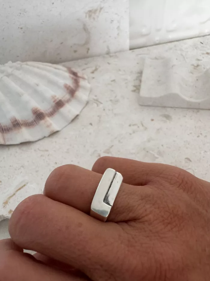 initial sterling silver signet ring L