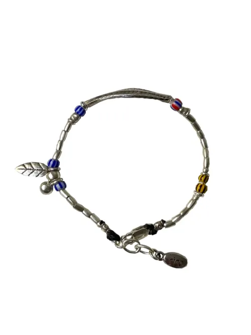 Handmade pure silver bracelet featuring large silver curve leaf- chevron seed bead – ocean safe jewellery for everyday wear