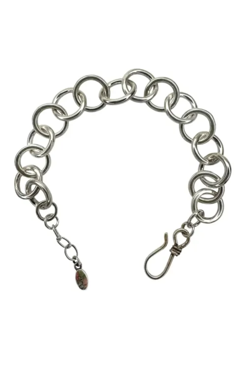 handmade chunky sterling silver round link bracelet. chunky styler - perfect for bracelet stack and everyday wear. Ocean safe