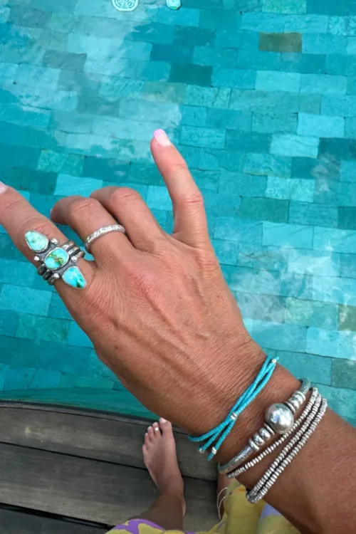 Handmade pure silver wrap bracelet featuring a bright summer colour seed bead of your choice – a great minimal wrap bracelet style for everyday wear