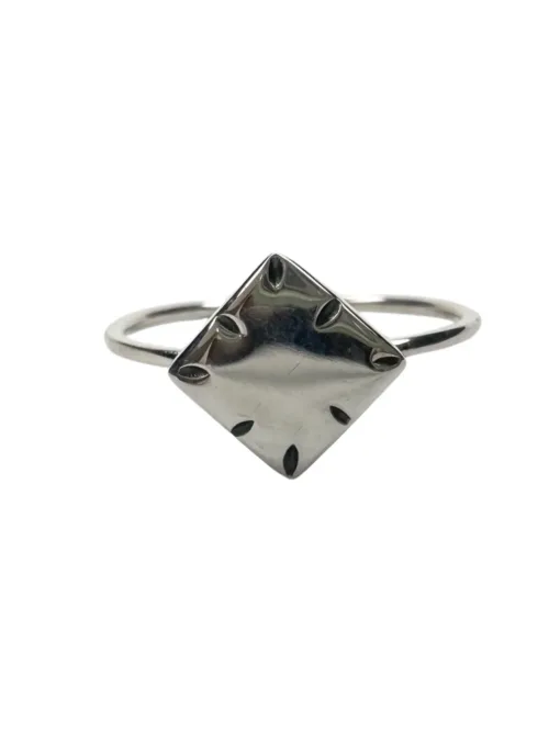 sterling silver ring minimal dainty style for everyday wear. Perfect for a ring stack. Diamond shaped silver disc. Ocean safe