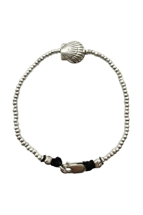 ocean inspired - minimal style silver clam shell bracelet. Tug proof - perfect for active mums. ocean safe