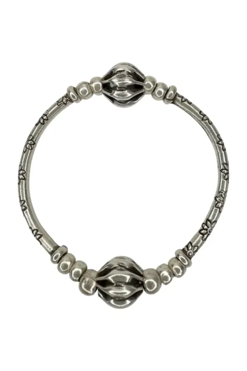 pure silver curve bar bracelet. Minimal style and great to add to a bracelet stack. Perfect for everyday wear. Ocean safe