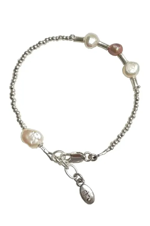 freshwater pearl women's pure silver bracelet. minimal style