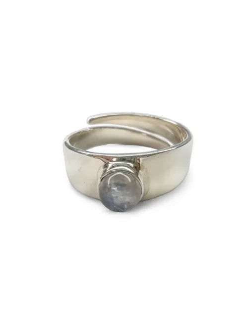 sterling silver moonstone ring. Ocean safe