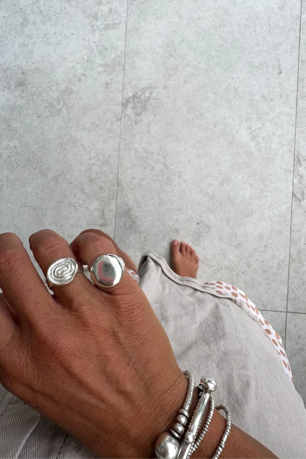 sterling silver round signet ring chunky style ring