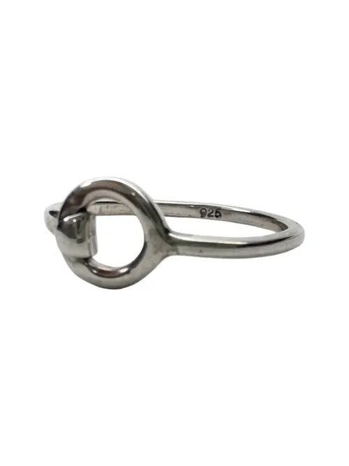 sterling silver surf knot ring. minimal style for everyday wear. Ocean safe
