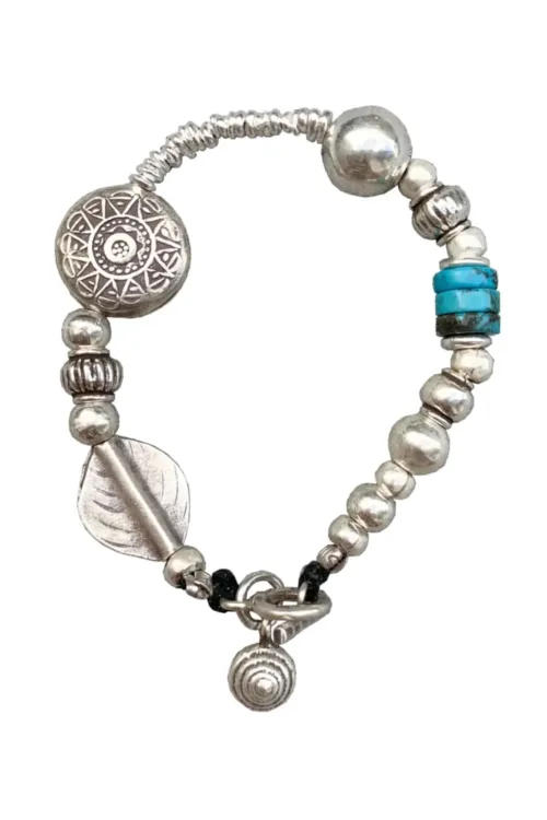 pure silver bracelet with turquoise gemstone. chunky style. the perfect addition to add texture to your bracelet stack. ocean safe silver jewelry