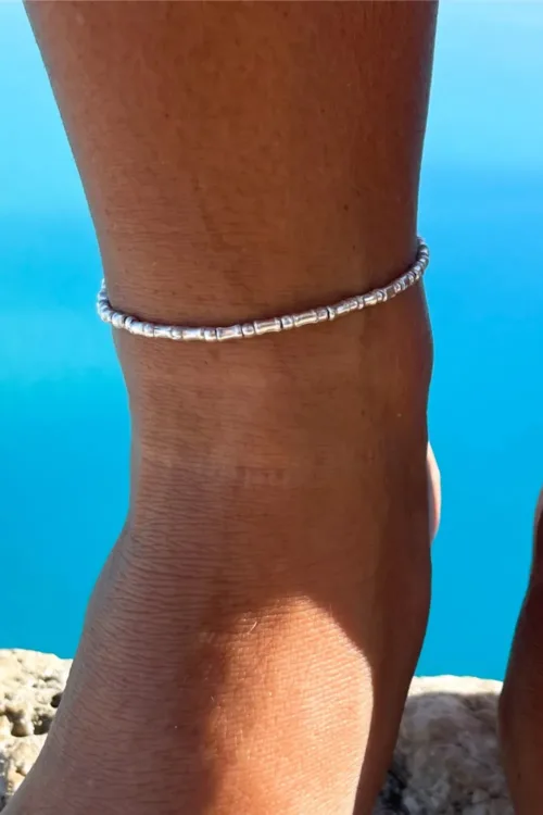 simple style pure silver anklet with bamboo like texture. made to wear everyday. Staple jewellery - ocean safe