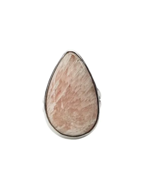 scolefcite gemstone feature ring set in sterling silver. Handmade in Sydney Australia. Bohemian style gemstone ring