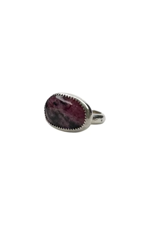 rhodonite gemstone horizontal silver ring handmade silver jewellery ocean safe