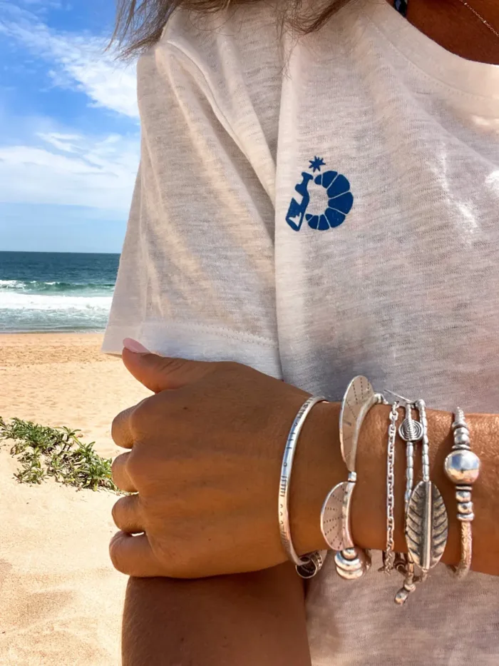 pure silver bracelet with large leaf centre. ocean safe silver jewelry