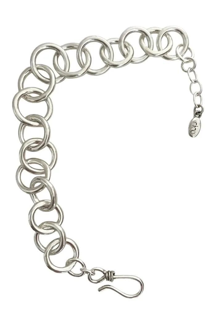 handmade chunky sterling silver round link bracelet. chunky styler - perfect for bracelet stack and everyday wear. Ocean safe