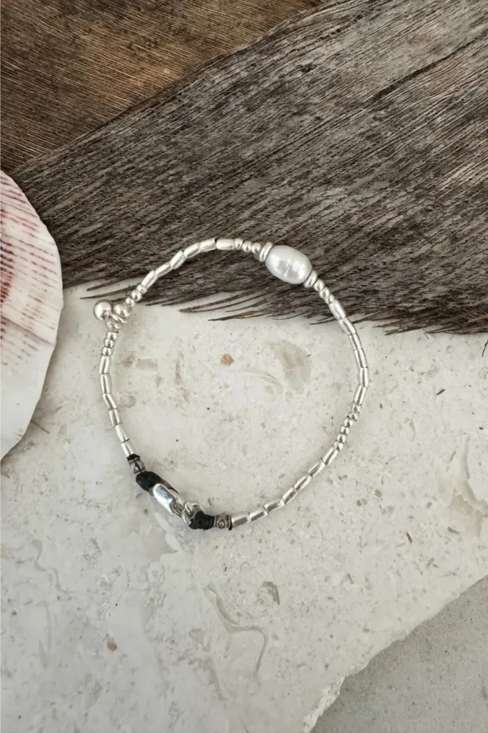 Handmade pure silver bracelet featuring freshwater pearl – ocean safe jewellery for everyday wear