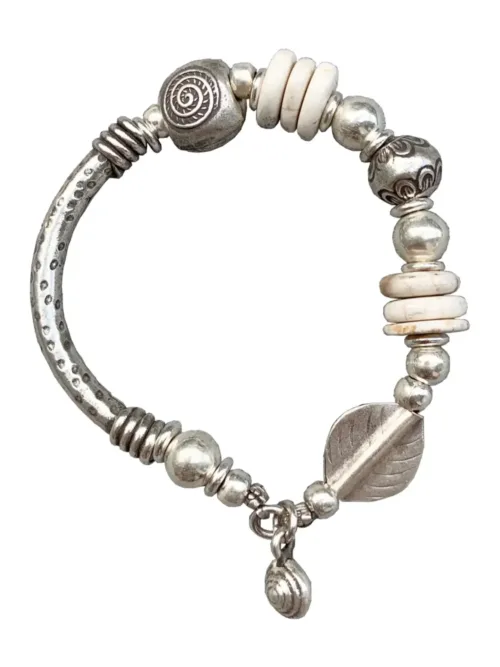 pure silver bracelet with white howlite gemstone. chunky style. the perfect addition to add texture to your bracelet stack. ocean safe silver jewelry