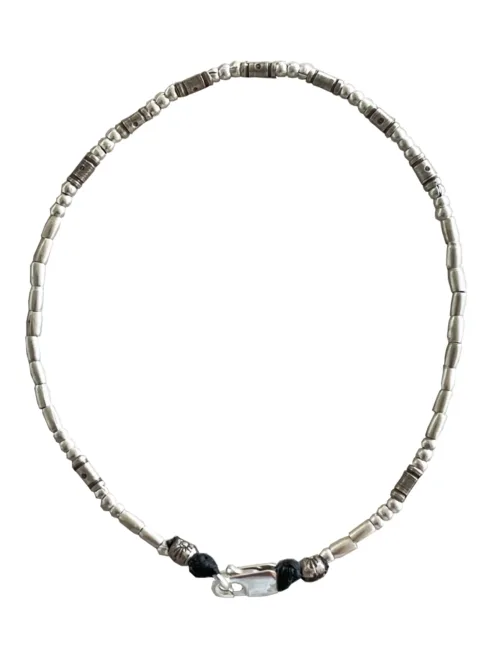 simple style pure silver anklet. Made to wear everyday. Staple jewellery - ocean safe