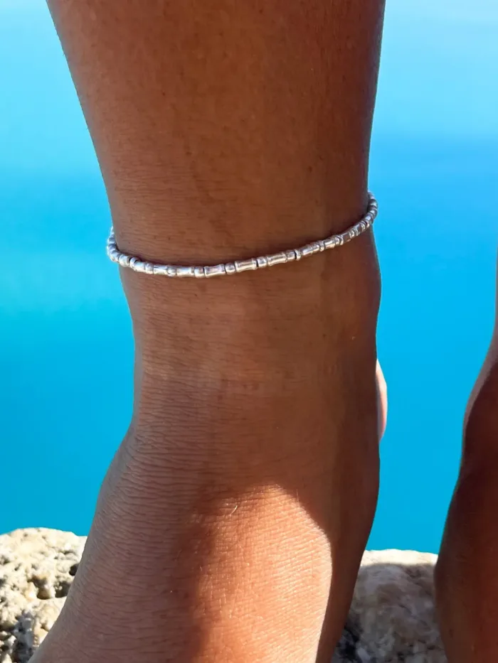 simple style pure silver anklet with bamboo like texture. made to wear everyday. Staple jewellery - ocean safe