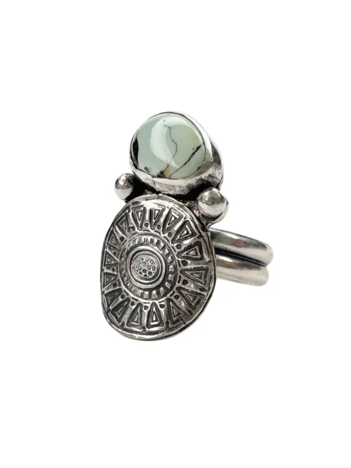 tribal silver round disc with small green variscite gemstone. Handmade sterling silver ring ocean safe