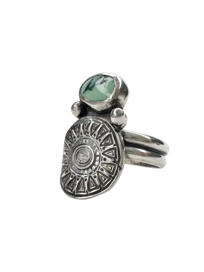 tribal silver round disc with small green variscite gemstone. Handmade sterling silver ring ocean safe