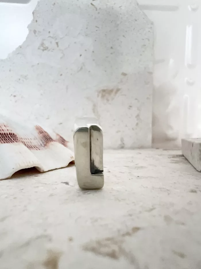 initial sterling silver signet ring L